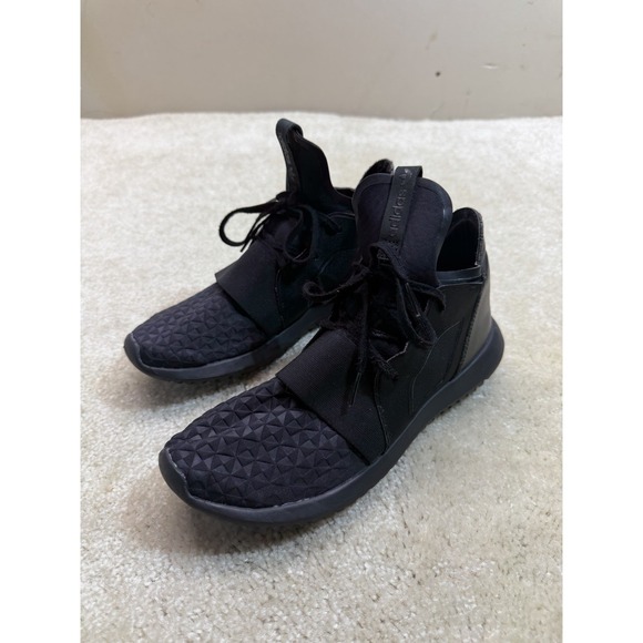 Adidas Tublar Defiant Shoes Womens 8 Black Sneaker Activewear Outdoor - Picture 2 of 8
